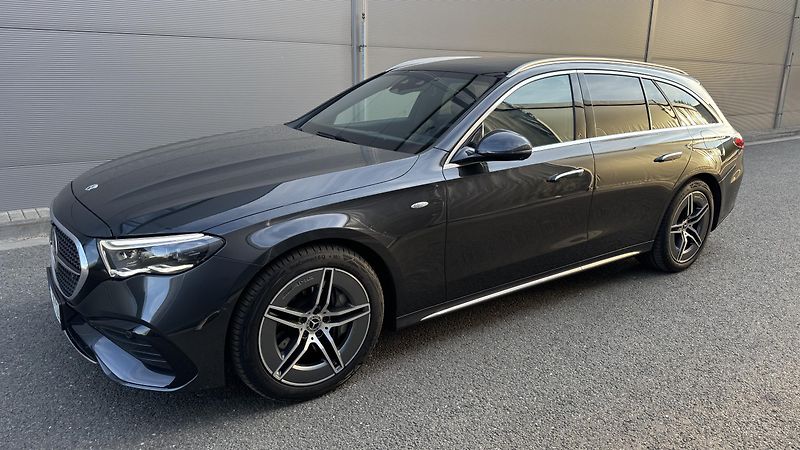 Mercedes-Benz Třídy E (2025) E300de 4MATIC AMG,DIGI LIGHT - fotka 4 z 27