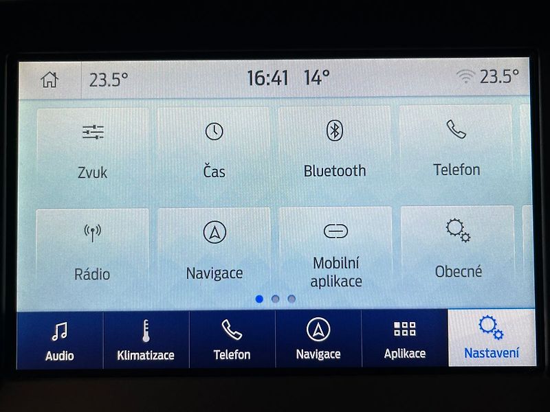 Ford S-MAX 2.0 EB Titanium manuál 7 míst - fotka 59 z 63