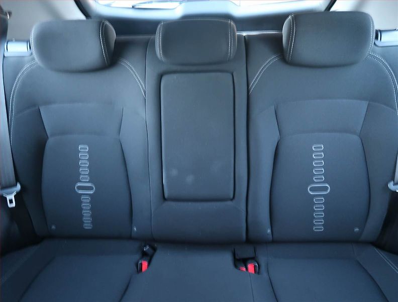 Kia Sportage (2014) 2.0 CRDi, 4X4, Automat - fotka 10 z 16