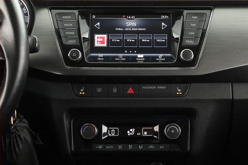 Škoda Fabia (2019) 1.0 TSI, Serv.kniha, Navi - fotka 12 z 17