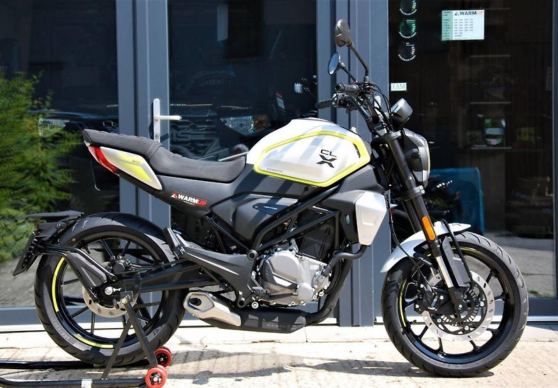 CFMOTO 300 CL-X (2026) WHITE - fotka 1 z 25