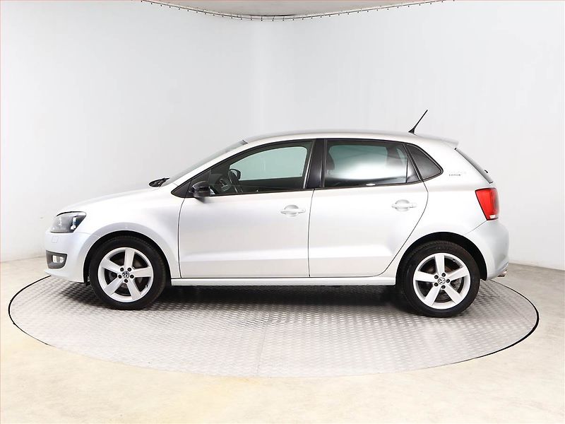 Volkswagen Polo (2013) Comfortline 1.4, Serv.kniha - fotka 3 z 13