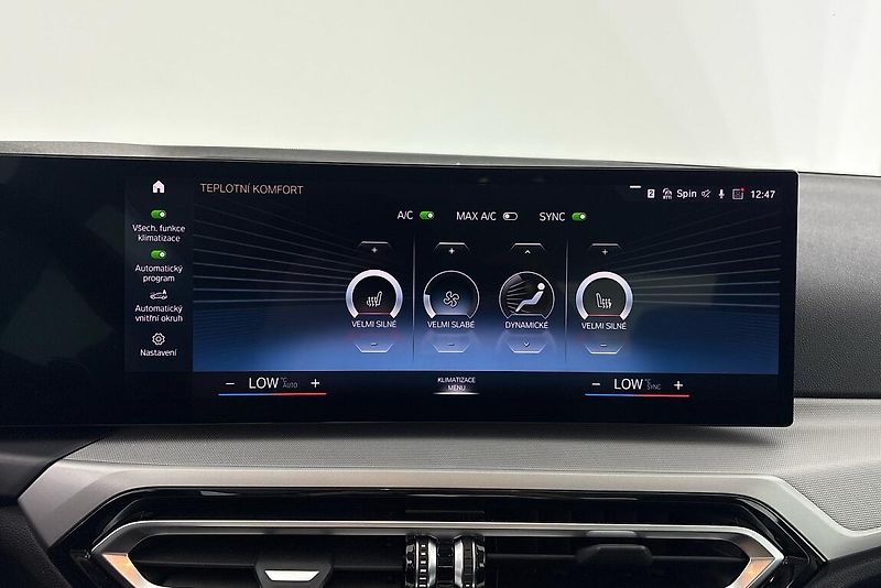 BMW Řada 3 řady 3 | 320i - fotka 19 z 24