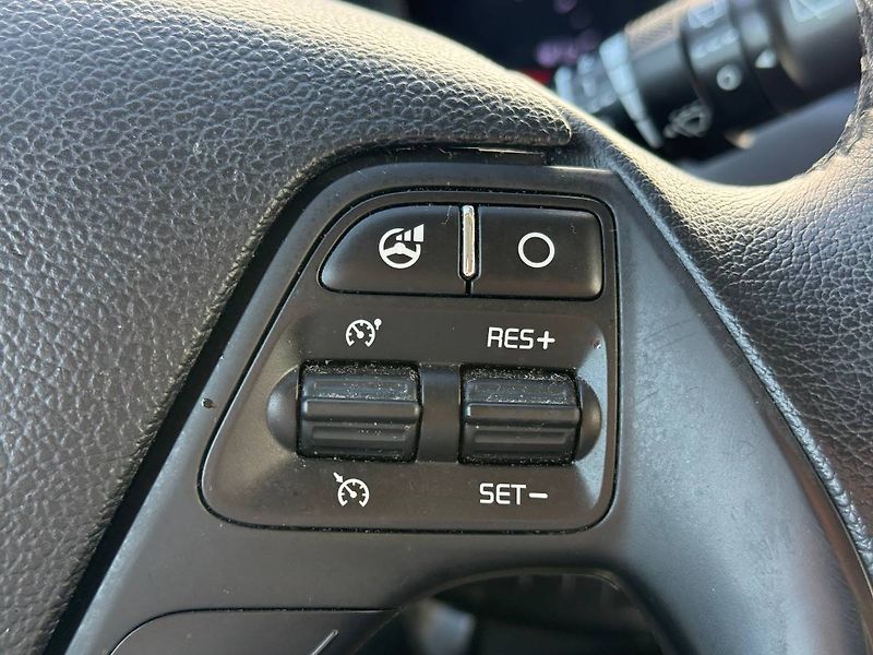 Kia Ceed (2017) 1.6 CRDi 100 kW Comfort Plus - fotka 16 z 21