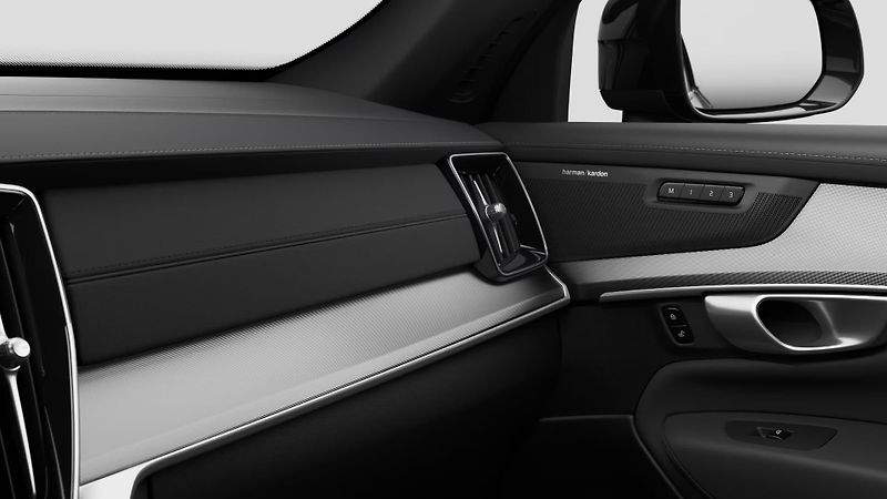 Volvo XC90 (2026) T8 AWD BLACK EDITION PLUS 7m - fotka 11 z 12