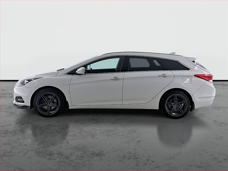 Hyundai i40 (2016) 1.7 CRDi, Navi, Tempomat - fotka 3 z 22