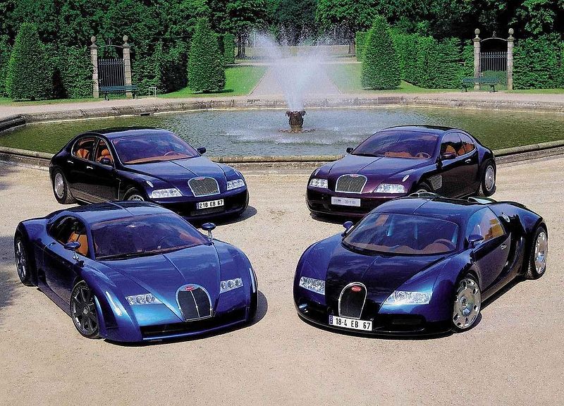 Motor Bugatti W18.