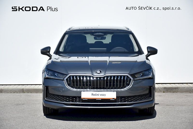 Škoda Superb (2026) Combi Laurin & Klement 2,0 TDI - fotka 4 z 45