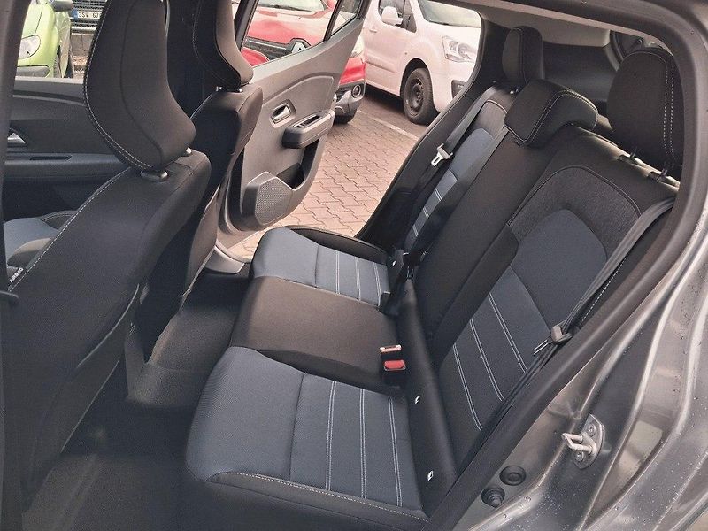 Dacia Sandero (2026) Journey Eco-G 120 - fotka 21 z 22