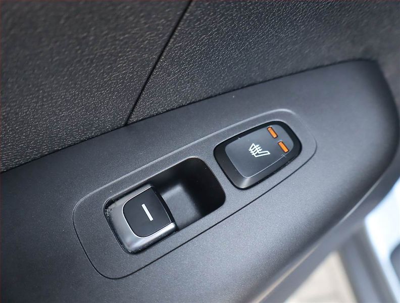 Kia Sportage (2020) 1.6 T-GDI, Automat, Serv.kniha - fotka 23 z 24