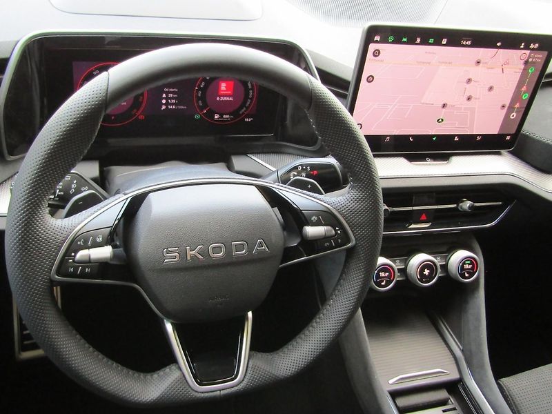 Škoda Kodiaq (2026) Sportline 2.0 TSI 150 kW DSG 4 - fotka 16 z 30