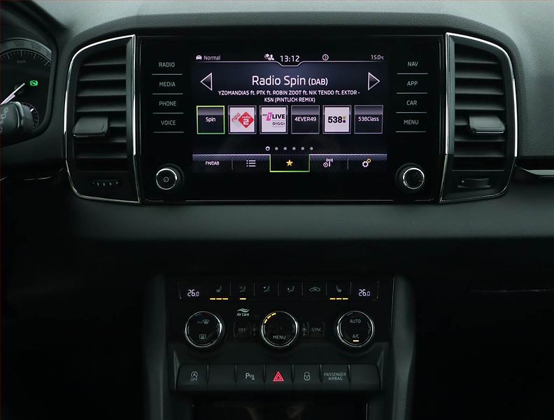 Škoda Karoq (2022) Style 1.5 TSI - fotka 12 z 17