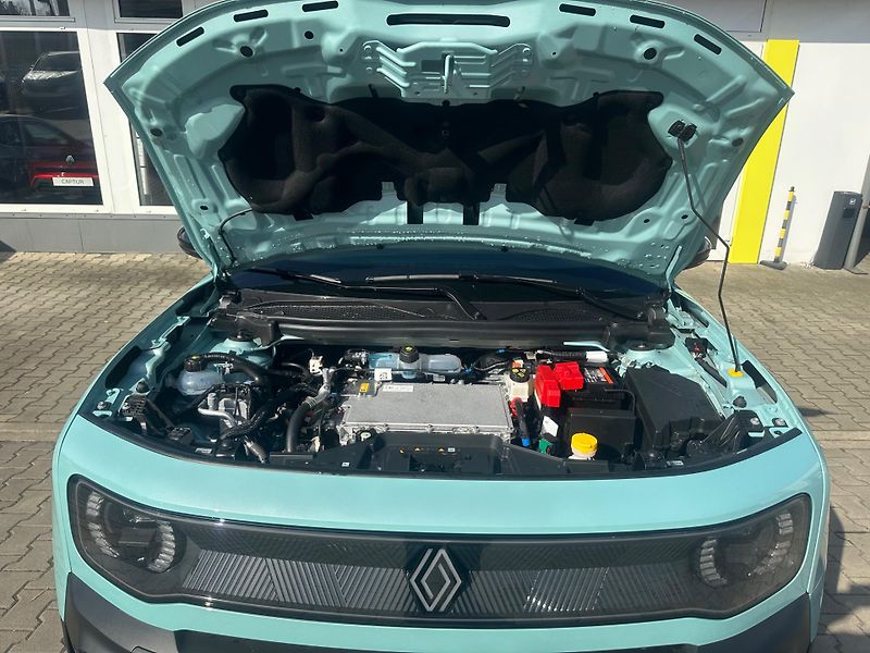 Renault 4 E-TECH (2025) iconic 150 k comfort range    - fotka 33 z 33