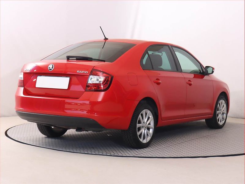 Škoda Rapid (2018) 1.0 TSI, Serv.kniha, Navi - fotka 5 z 19