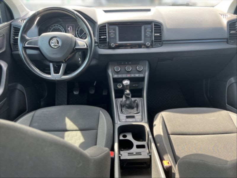 Škoda Karoq 2,0 TDI 110 Active 4x4 - fotka 8 z 10
