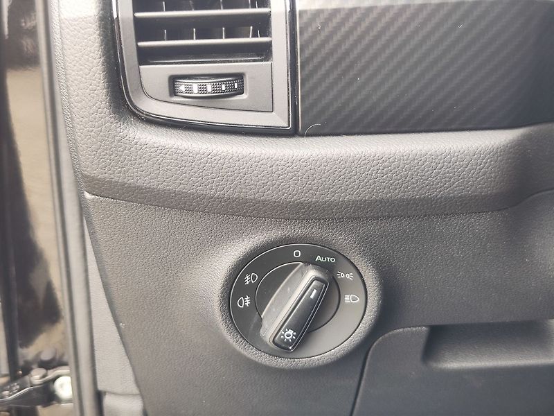 Škoda Kodiaq 2.0 TDI/110kW Sportline 4x4 - fotka 31 z 34