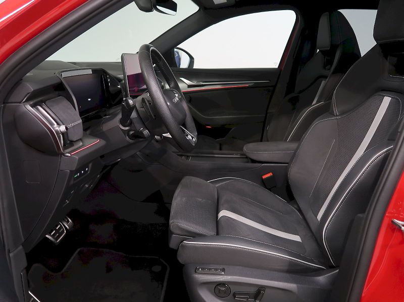 Škoda Kodiaq (2026) SPORTLINE 2.0TDI 142KW 4x4 DSG - fotka 13 z 50