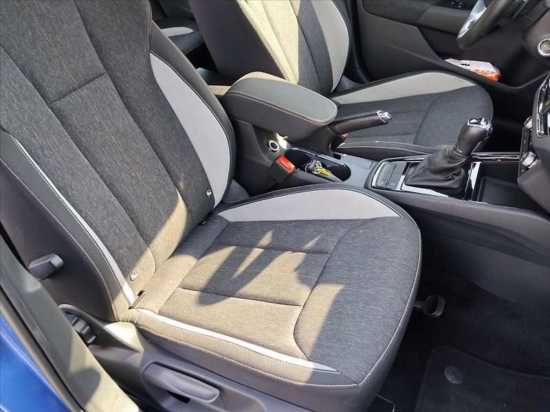 Škoda Scala 1,0 1.0 TSI 81kW  STYLE DSG - fotka 18 z 28