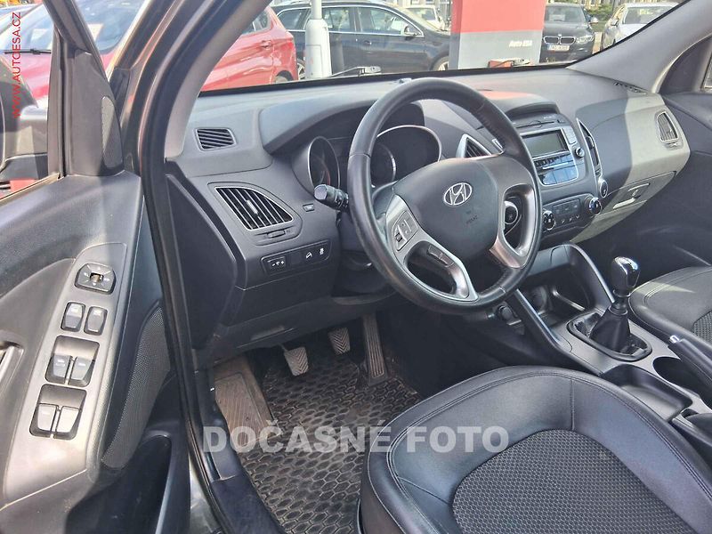 Hyundai ix35 (2012) 2.0CRDi, ČR, AC, tažné - fotka 3 z 3