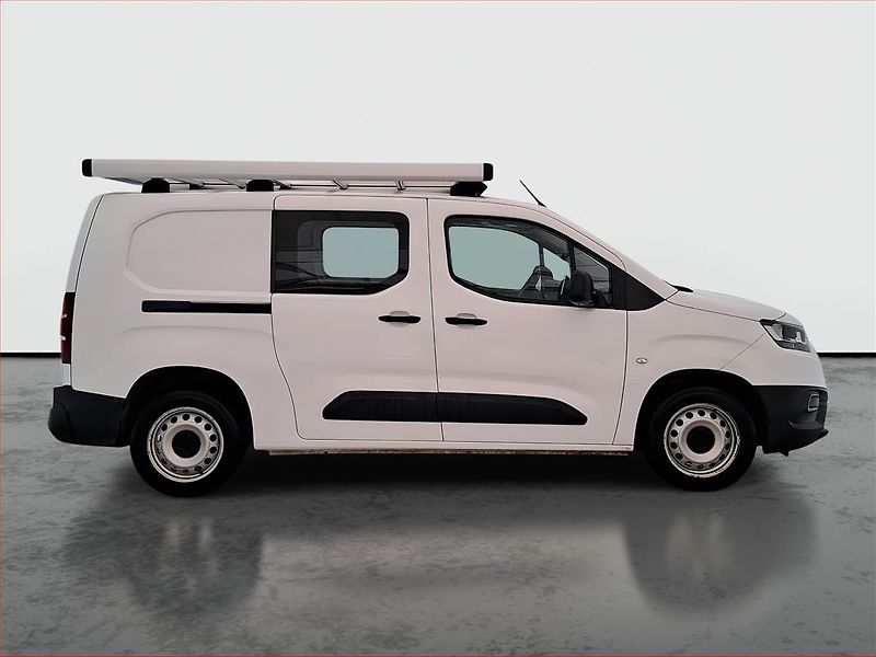 Toyota ProAce City (2022) Maxi 1.5 D-4D, 5Míst, ČR, 1Maj - fotka 6 z 17