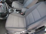 Volkswagen Touran (2015) 1.6TDI, AC, výhřev sed - náhled 9