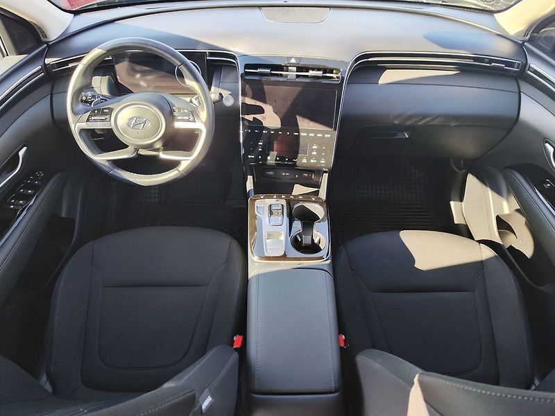 Hyundai Tucson 1.6 T-GDI/110kW Style DCT - fotka 16 z 38