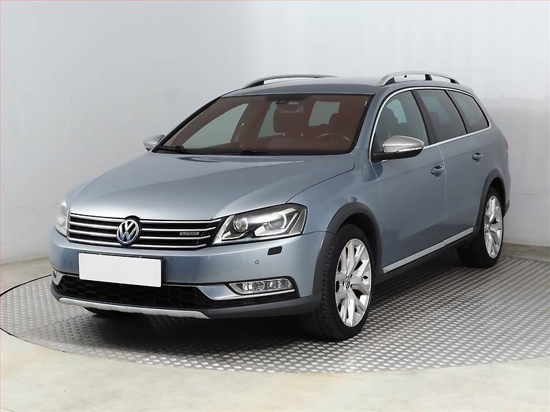 Volkswagen Passat (2013) Alltrack 2.0 TDI, 4X4 - fotka 2 z 18