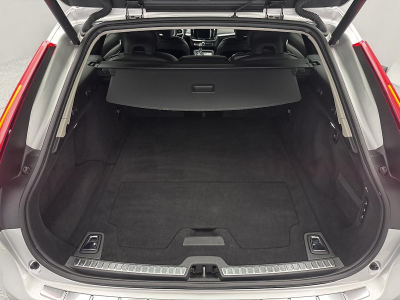Volvo V90 CC D5 AWD PRO POLESTAR CZ  - fotka 5 z 47
