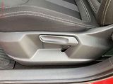 Škoda Karoq (2017) 1.5 TSI, 2.maj,ČR, Style - náhled 15