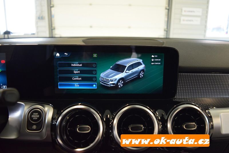 Mercedes-Benz GLB 200 D PRAVIDELNÝ SER. MER. TZ. - fotka 60 z 78