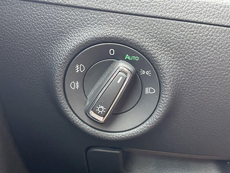 Škoda Superb (2022) Sportline 2.0 TDI 147kW DSG - fotka 7 z 35