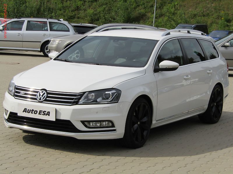Volkswagen Passat (2013) 2.0TDi 4x4, DSG, bixen, AC - fotka 3 z 23