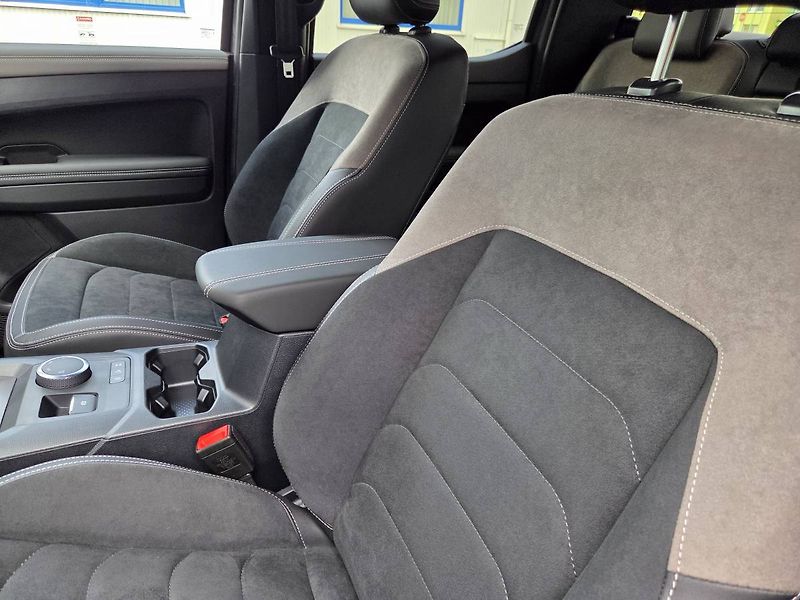 Volkswagen Amarok (2026) 3.0 TDI V6 DARK BLACK - fotka 13 z 45
