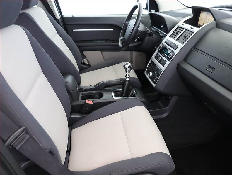 Dodge Journey (2009) 2.0 CRD, 7 míst, po STK, Tažné - fotka 7 z 18