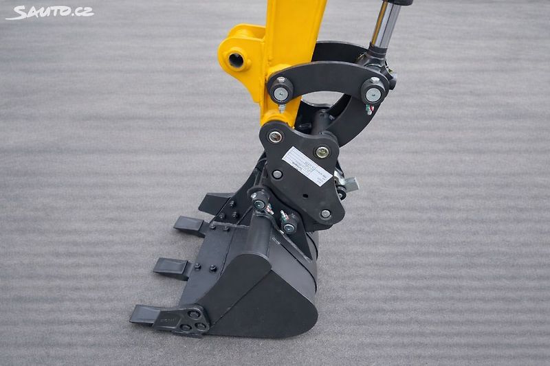 Gorila (2026) AKCE -Minibagr G18SE I PRO CAB - fotka 10 z 13