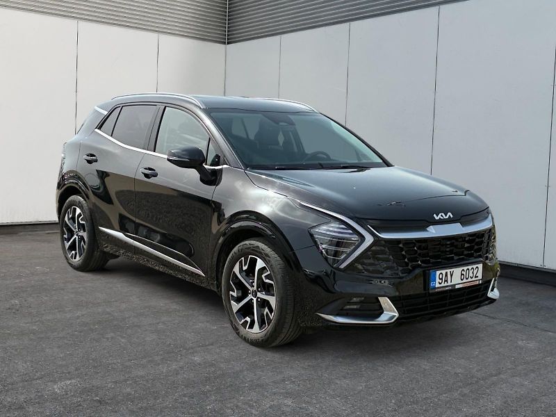 Kia Sportage (2023) TOP 1.6TGDI 132kW 4x4 CZ DPH - fotka 3 z 11