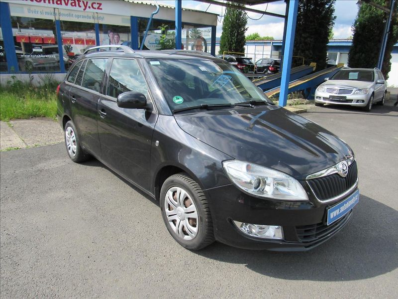Škoda Fabia 1,2 TSi 63kW Combi - fotka 3 z 31