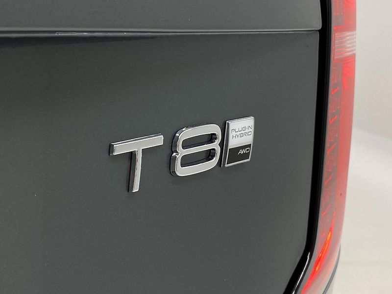 Volvo XC90 (2026) T8 AWD Plug-in DARK ULTRA - fotka 22 z 74
