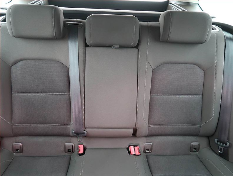 Volkswagen Passat (2015) Comfortline 2.0 TDI, 4X4 - fotka 10 z 21