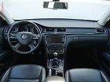 Škoda Superb (2013) 2.0 TDi, 1.maj,ČR, Elegance - náhled 8