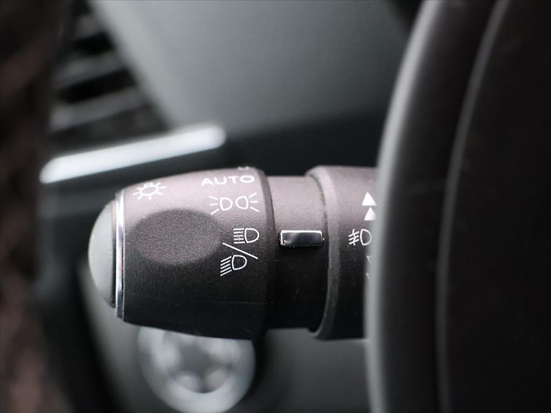 Citroën SpaceTourer 2,0 HDI 130kW Shine CZ DPH - fotka 21 z 38