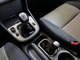 Suzuki Grand Vitara (2005) 1.6i 69 kw 4x4 - náhled 16