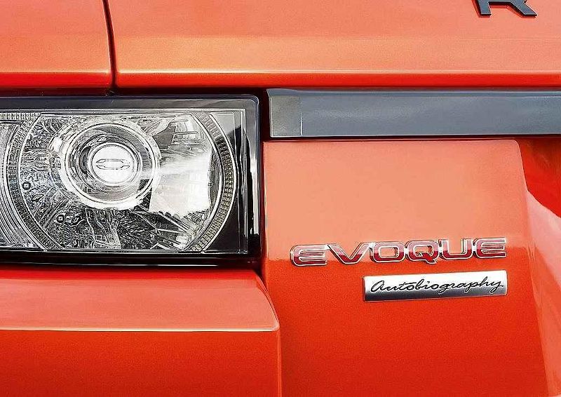 Range Rover Evoque ve verzi Autobiography Dynamic.