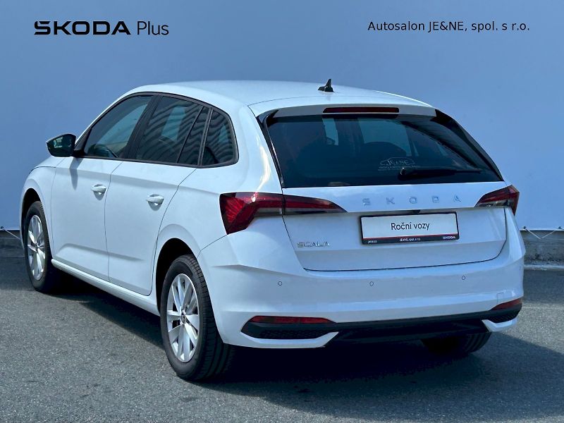 Škoda Scala (2025) Selection 1.0 TSI 85 kW - fotka 7 z 35