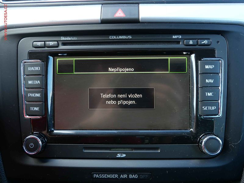 Škoda Superb (2012) 2.0TDi 4x4, Elegance, DSG - fotka 22 z 28