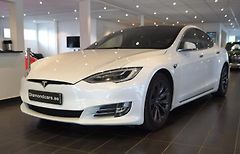 Tesla Model S Long Range AWD Kam Panorama - fotografie inzerátu