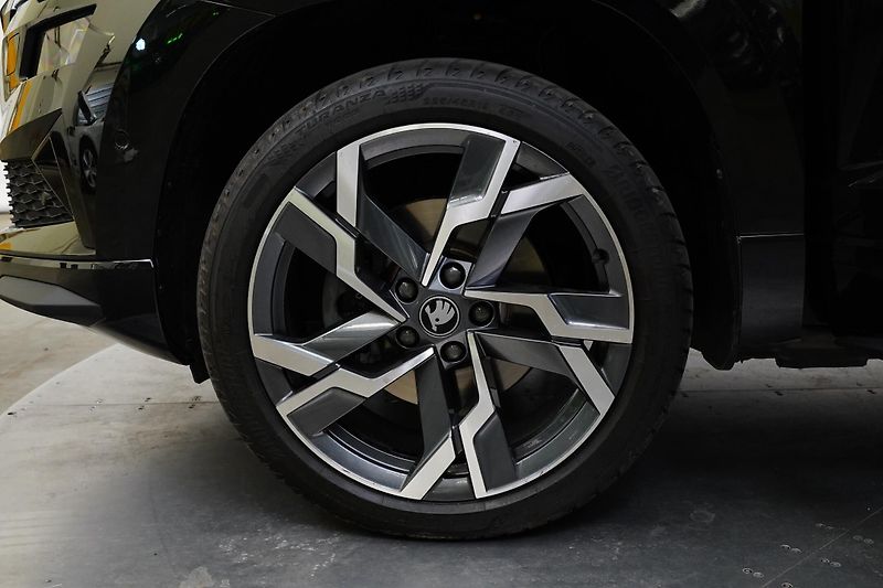 Škoda Karoq - fotka 10 z 29