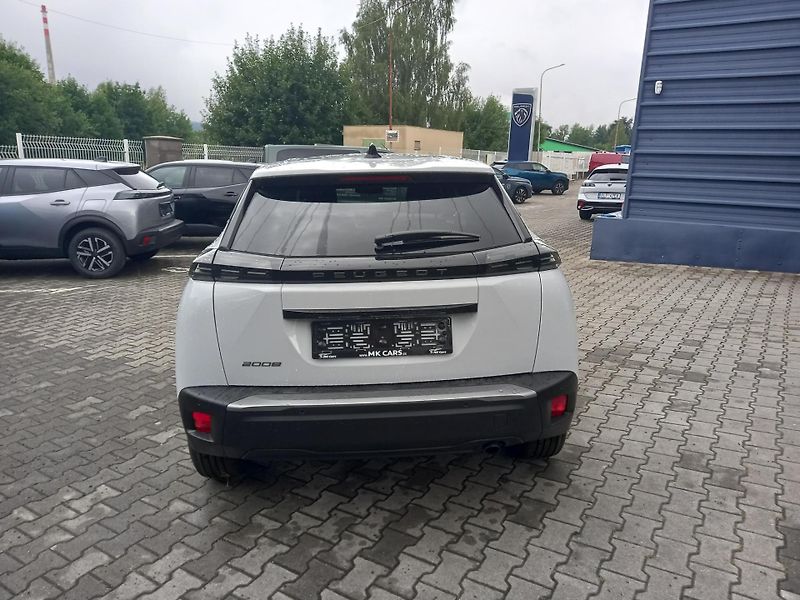 Peugeot 2008 (2026) BUSINESS Hybrid 110 e-DCS6  - fotka 7 z 16
