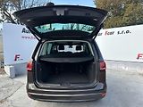Volkswagen Sharan (2017) 2.0 TDi Sound 110 Kw - náhled 19
