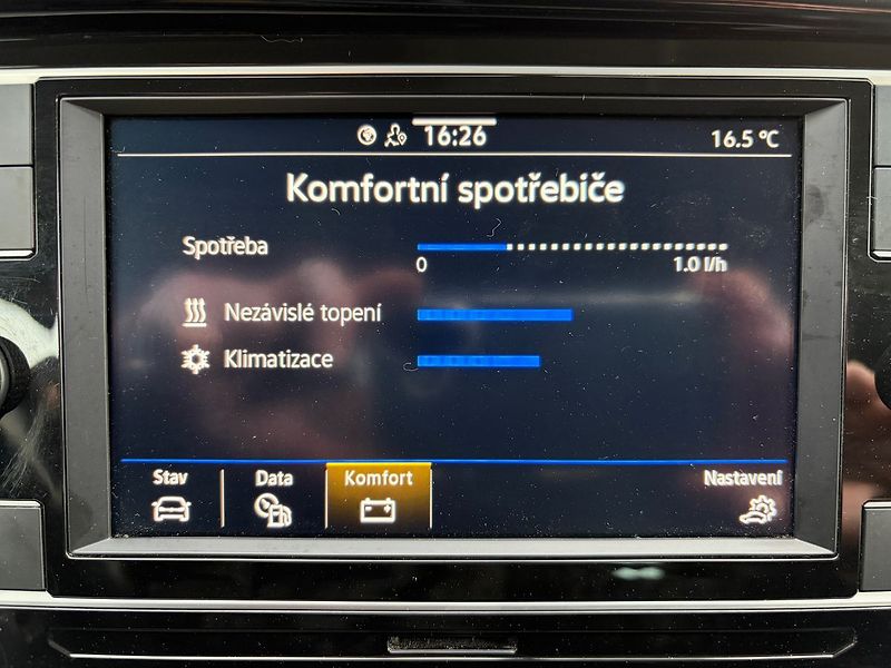 Volkswagen Multivan 2.0 TDi 110kW BULLI WEBASTO - fotka 17 z 17
